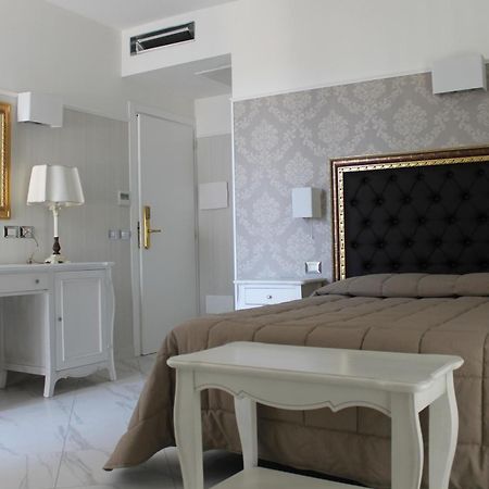 Hotel Residence Villa Del Mare Rimini Exteriér fotografie